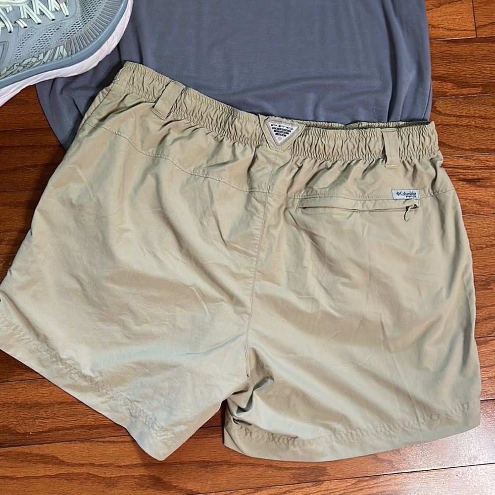 Columbia Performance Fishing Shorts - Picture 3 of 8